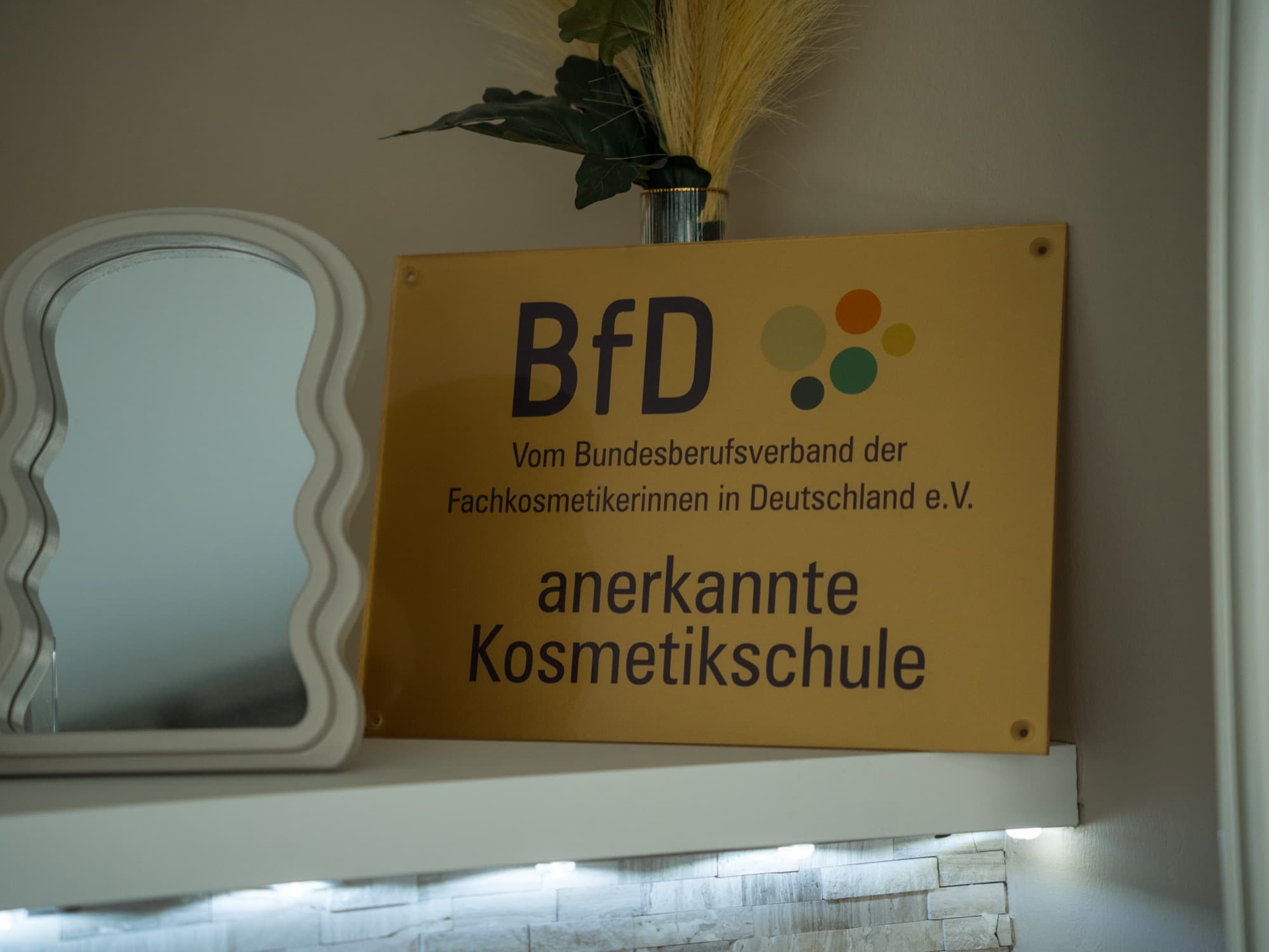 Anerkannte Kosmetikschule